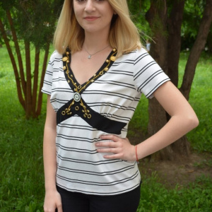Bluza casual Zendaya ,design cu dungi,nuanta de alb - Img 5