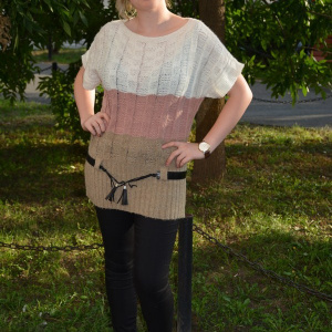 Bluza cu maneca scurta din tricot, design de dungi late, colorate - Img 5