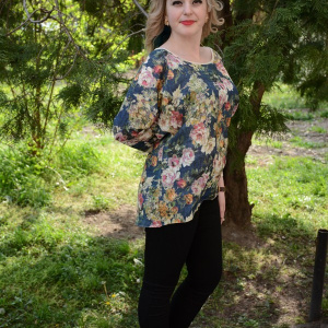 Bluza cu maneca trei-sferturi, design asimetric si imprimeu floral - Img 4