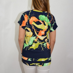 Bluza lejera de zi, cu imprimeu abstarct multicolor, pe fundal bleumarin - Img 5