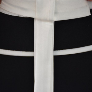Bluza moderna, de culoare neagra, decorata cu detalii albe - Img 2