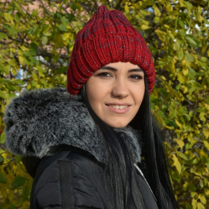 Caciula visinie de toamna-iarna, din material gros cu design clasic - Img 4