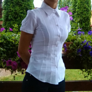 Camasa cu maneca scurta, croi clasic cambrat pe corp, nuanta alba - Img 3