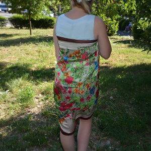 Esarfa casual-elegant cu design multicolor si paspoal maro inchis - Img 7