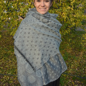 Esarfa eleganta de dama, material plin culoare gri cu fir argintiu - Img 4