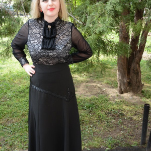 Fusta eleganta, de culoare neagra , cu insertii de margele - Img 2