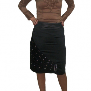 Fusta eleganta, dreapta, cu strass-uri ca design, de culoare neagra - Img 1
