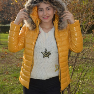 Jacheta casual Anca,scurta,model luicios,nuanta de galben - Img 6