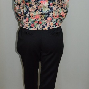 Pantalon tineresc cu croiala moderna, nuanta neagra cu buzunare - Img 5