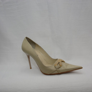 Pantof cu toc, nuanta de bej, ascutit la varf, fundita chic - Img 4