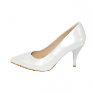 Pantof rafinat, nuanta de ivory, toc jos, varf ascutit chic