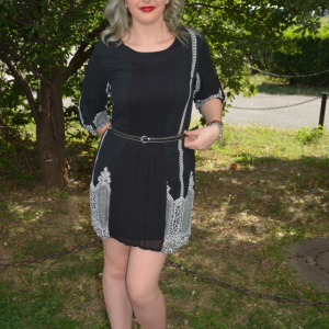 Rochie casual, din voal plisat, cu maneci trei-sferturi, negru-alb - Img 3