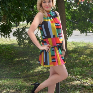 Rochie casual, feminina din voal fronsat, multicolor - Img 3