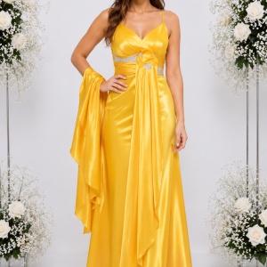 Rochie chic lunga, de culoare galbena, cu decolteu in V