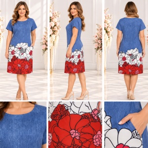 Rochie damă albastră cu imprimeu floral roșu, croială elegantă - Img 2