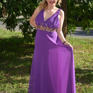 Rochie de gala frumoasa, pe nuanta de mov, cu insertii de margele - Img 5