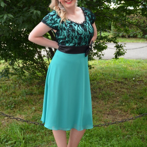 Rochie de seara midi, de culoare turcoaz, cu model din dantela - Img 3