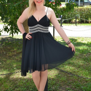 Rochie de seara scurta neagra, cu talie marcata de detalii argintii - Img 2