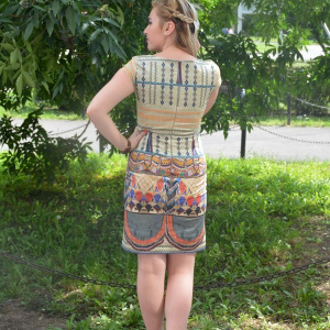 Rochie de vara cu maneci scurte si imprimeu abstract multicolor - Img 5