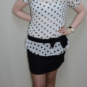 Rochie in nuante de negru si alb, design de buline - Img 2