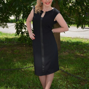 Rochie neagra in stil gotic cu insertie de piele ecologica in fata - Img 2