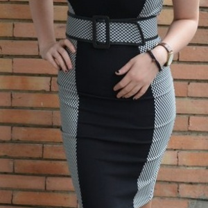 Rochie rafinata cu curea in talie, de culoare negru-alb, tip sarafan - Img 4