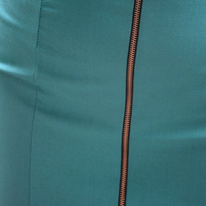 Rochie tinereasca verde, croi cambrat pe silueta si maneca lunga - Img 5