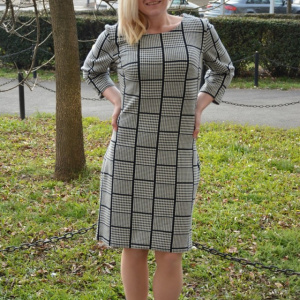 Rochie trendy de zi cu design de carouri rafinate, nuante negru-alb - Img 2