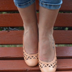 Sandale clasice, cu toc inalt, piele naturala, perforate - Img 2