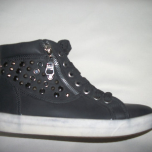 Tenis modern, de culoare neagra, cu insertii metalice, femoar, siret - Img 2