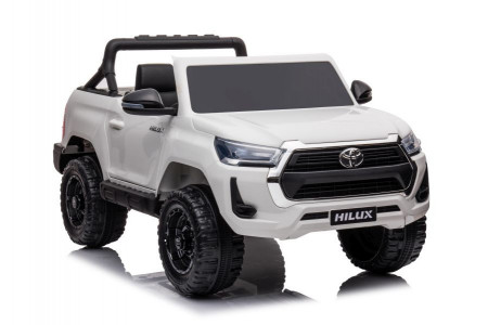 Masinuta electrica SUV Toyota Hilux white, 12V, 4x4, roti cauciuc EVA, scaun piele eco