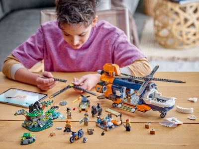 LEGO CITY ELICOPTERUL UNUI EXPLORATOR AL JUNGLEI LA TABARA DE BAZA 60437 - Img 3