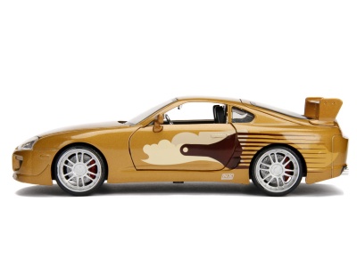 FAST AND FURIOUS TOYOTA SUPRA 1995 SCARA 1:24 - Img 2