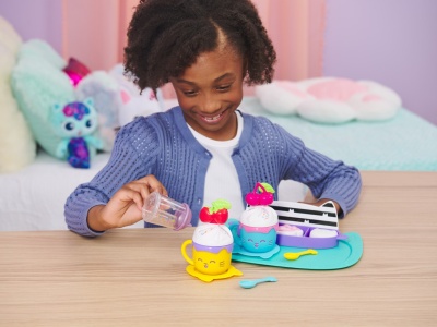 GABBYS DOLLHOUSE SET PENTRU PRAJITURI - Img 3