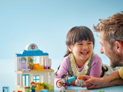 LEGO DUPLO PRIMA VIZITA LA DOCTOR 10449 - Img 3