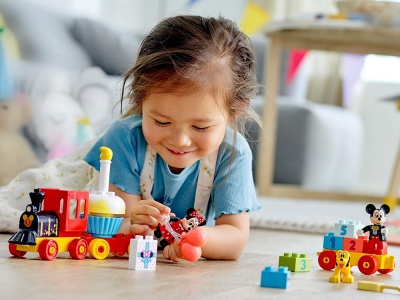 LEGO DUPLO TRENUL ZILEI ANIVERSARE MICKEY SI MINNIE 10941 - Img 3
