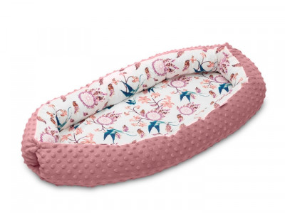 Cosulet cuib bebelus Minky bumbac 70x30 cm Sensillo Retro Pasari Roz - Img 1
