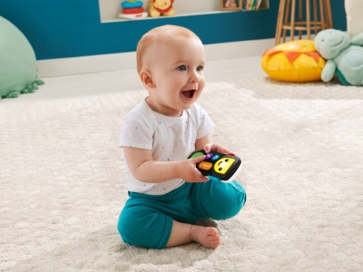 FISHER PRICE LAUGH&LEARN TELECOMANDA INTERACTIVA IN LIMBA ROMANA - Img 3