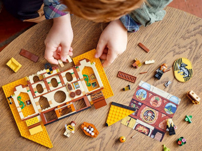 LEGO HARRY POTTER BANNERUL CASEI HUFFLEPUFF 76412 - Img 3