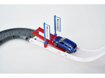 Pista de masini Majorette Creatix Dacia Duster Test Center cu 4 masinute - Img 8