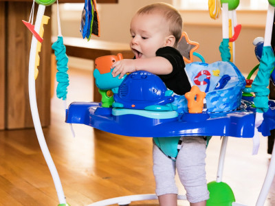 Baby Einstein - Centru de activitati Neptune's Ocean Discovery Jumper™ - Img 3