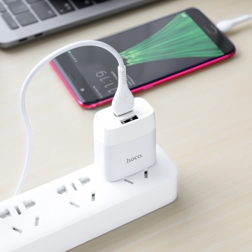 Incarcator Retea + Cablu USB-C, Hoco C73A, 18W, 2xUSB-A, QC 3.0, alb - Img 2