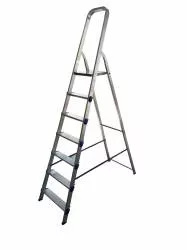 Scara aluminiu 7 trepte Golden - PIROLA Italy, H-max 150 cm, cu protectii de plastic