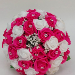 buchet-mireasa-fuchsia-cu-strasuri