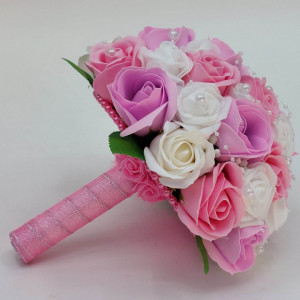 buchet-flori-roz
