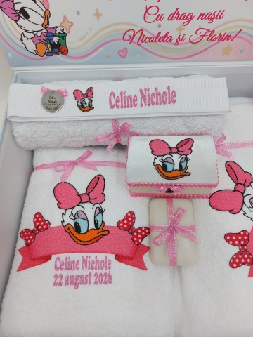 Trusou Botez Cu Daisy Duck - Img 4