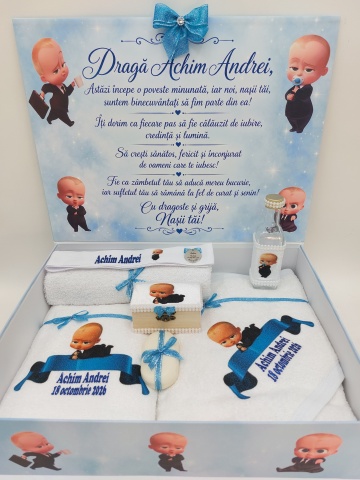 Trusou Botez Personalizat Boss Baby cu Trandafiri Criogenaţi Bleu și Lumânare Decorată - Img 3