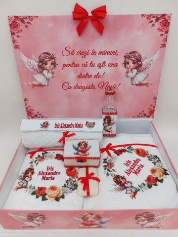 Trusou Botez Rosu Cu Ingeras Si Lumanare Personalizata - Img 3