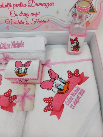 Trusou Botez Cu Daisy Duck - Img 5