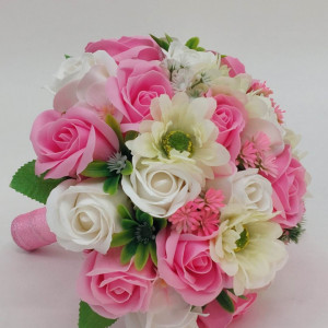 buchet-mireasa-cu-trandafiri-si-anemone